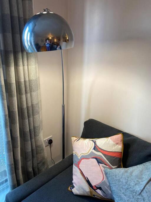 Centrally Located Light Warm & Welcoming
